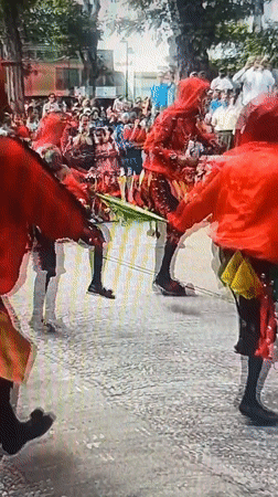 Red-robed festival procession documented in rural Venezuelan town