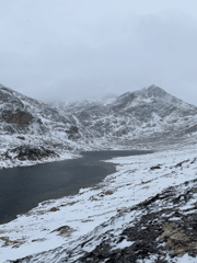 Hikers document snowy mountain trek near Ushuaia during April snowfall
