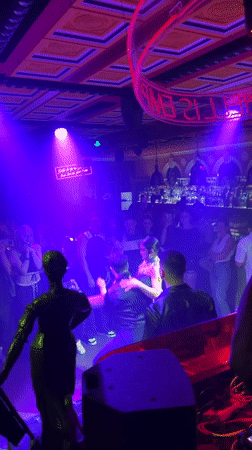 Nightclub buzzing with activity in Tianhe District, China