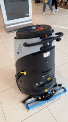 Autonomous cleaning robot spotted operating in Plovdiv shopping mall