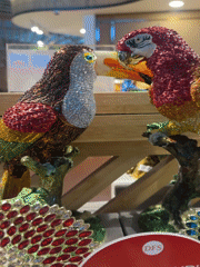 Early morning shopping and jewelry displays captured in Kuta