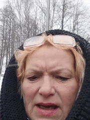 Woman documents late winter conditions in Красный Маяк, Russia