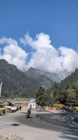Mountain scenes documented in Solang, India tourist area