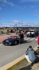 Classic Car Rally Draws Crowds to Ushuaia Waterfront
