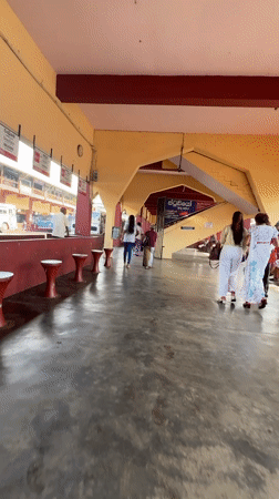 Street scenes and transit spaces in Matara, Sri Lanka