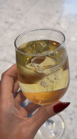Drinks and details at a Moscow mall on a summer afternoon