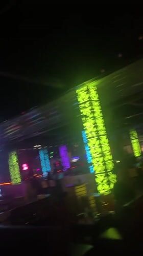 Saxophone performance draws crowd at Howayi nightclub