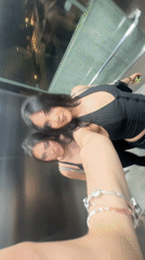 Two women take elevator selfie in San Pedro Garza García