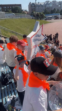 Track event draws crowds, casual moments captured in Votkinsk