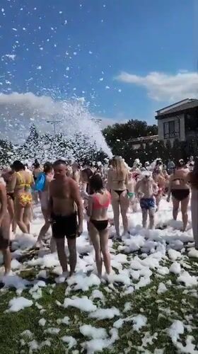 Foam party in full swing at outdoor venue in Velyka Omeliana