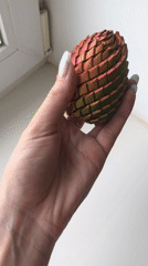 Person documents color-changing dragon toy, takes selfies in Russia