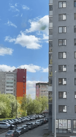 Clear skies observed over Verkhnyaya Pyshma residential area