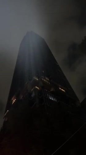 Night photography captures Mexico City's architectural contrast