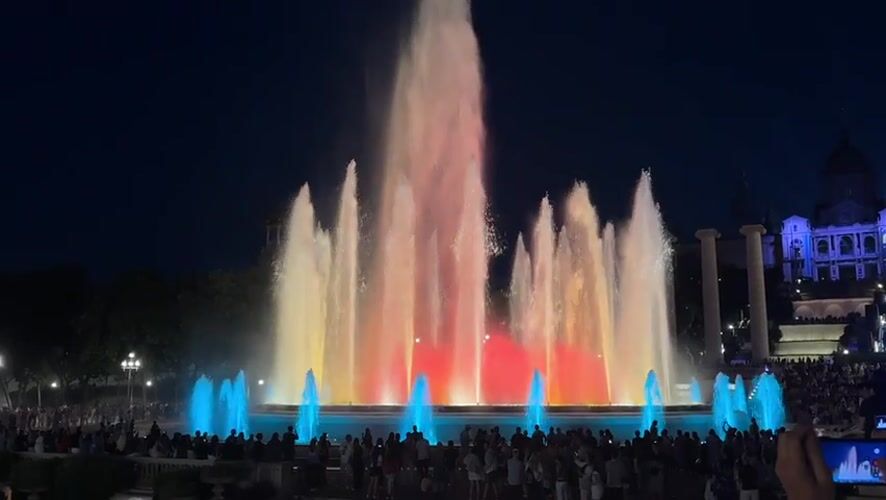 Barcelona's Magic Fountain performs evening light show for crowds