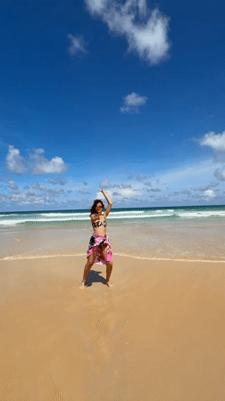 Beach, street dogs, and everyday Karon life on a June morning