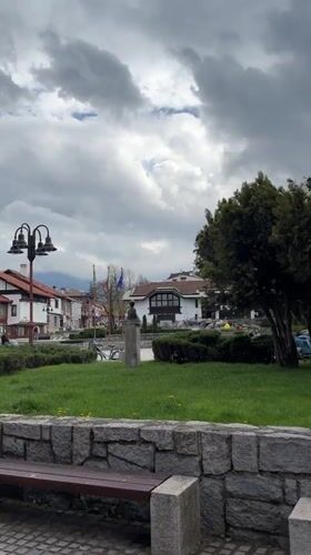 Overcast day view of Bansko public square captured