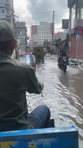 Street flooding observed in Dhaka, Bangladesh