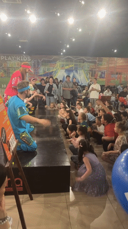 Children's show featuring Cheburashka mascot entertains crowd in Russia