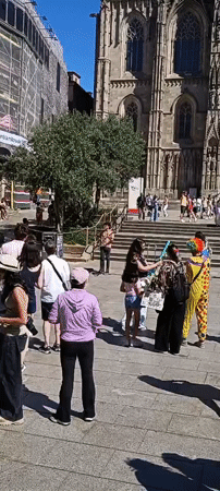 Barcelona street scenes and cathedral activity documented Thursday afternoon
