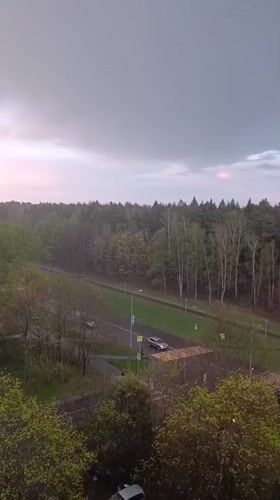 Elevated view captures everyday traffic in Chernogolovka, Russia