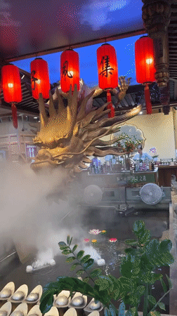 Chongqing's Yuzhong District: street life, landmarks, and layered history