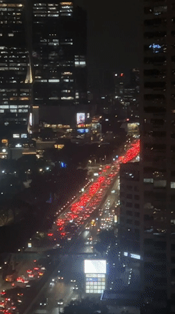 Heavy traffic congestion documented on Bangkok highway