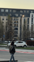 Two women spotted in early morning Belgrade city center
