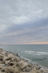 Baltic coastline documented in Zelenogradsk under cloudy conditions