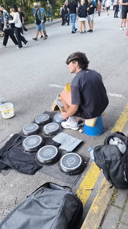 Improvised pot-and-pan drumming on the streets of Klaipėda