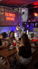 Live acoustic set turns into crowd singalong at Saltwater Cowboys, Bali