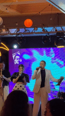 Musical duo performs live at club venue