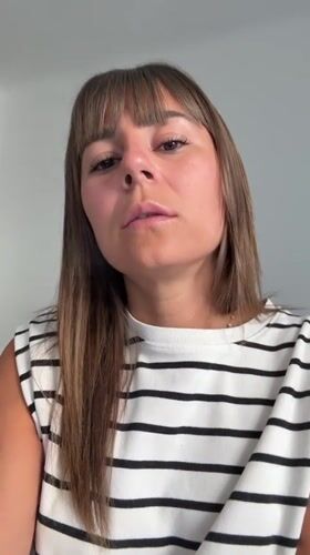 Woman documents morning routine through selfies in Cannes