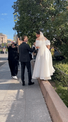 Wedding shoot in a sunny Saint Petersburg park