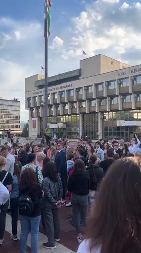 Vintage car event draws crowds at Bulgarian university