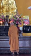 Morning temple visit captured in Da Lat, Vietnam