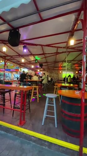 Evening leisure scenes documented across Varna's Golden Sands resort district