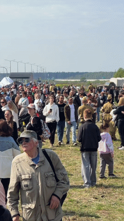 WWII reenactment festival draws crowds in Novoselye, Russia