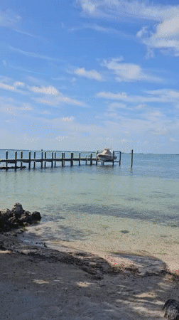 Calm evening scenes along the Key Largo waterfront