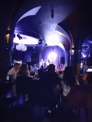 Jazz duo performs afternoon set at Moscow club