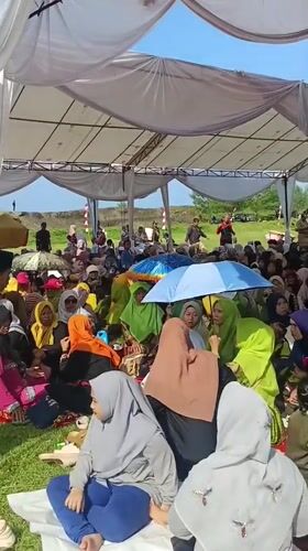 Community gathering draws crowds to Sukapura field event