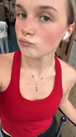 Late-night gym session documented through selfies in Vancouver