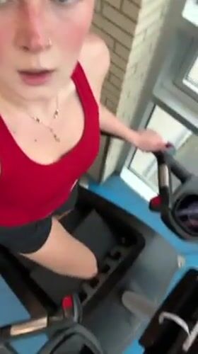 Late-night gym session documented through selfies in Vancouver