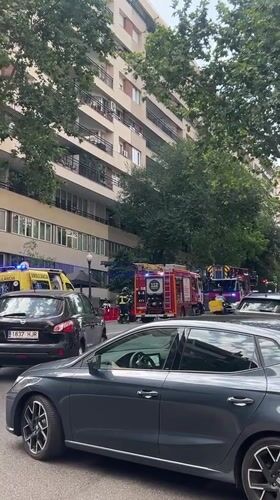 Firefighters and ambulance respond to Barcelona apartment street incident