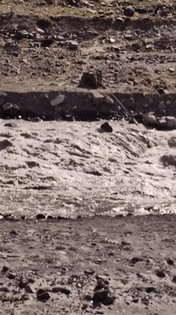 Turbulent river and mountain scenery at Sissu, Himachal Pradesh