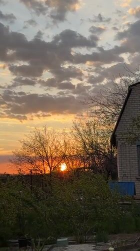 Evening cooking and sunset captured in Kamyshin, Russia