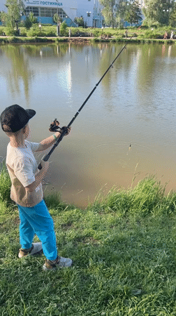 Children fishing, wrestling, cycling captured in Cheboksary Saturday afternoon
