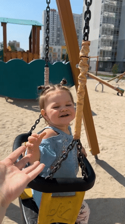 Morning playground activities captured by witnesses in May 2026