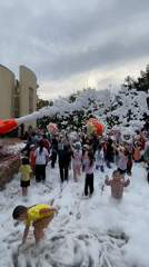 Foam party brings joy to children and adults in Chelyabinsk