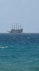 Historic sailing ship spotted in rough seas off Alanya