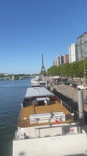 Cruising the Seine past the Eiffel Tower and Paris landmarks